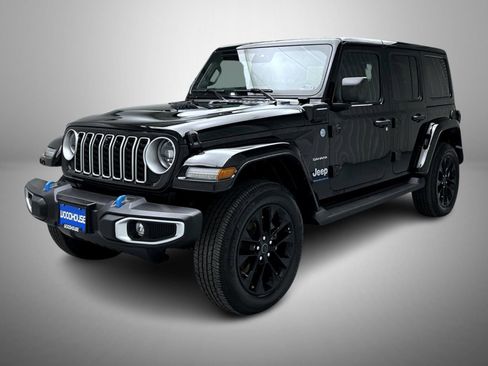 Used 2024 Jeep Wrangler Unlimited Sahara w/ Technology Group image 1
