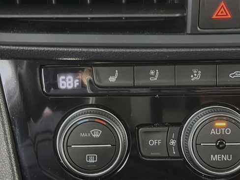 Used 2022 Volkswagen Jetta GLI Autobahn FWD image 21