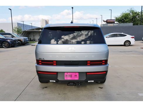 Certified 2026 Hyundai Santa Fe SE FWD image 7