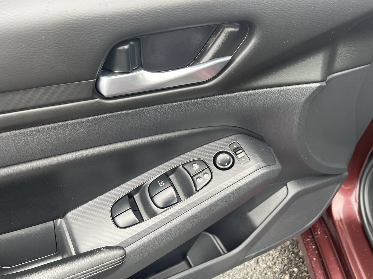Used 2025 Nissan Altima 2.5 SV FWD image 22