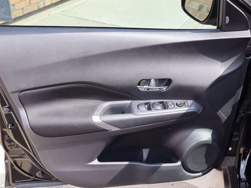 Used 2024 Nissan Kicks SV FWD image 19