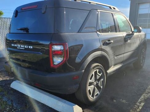 Used 2023 Ford Bronco Sport Outer Banks w/ Tech Package AWD/4WD image 6