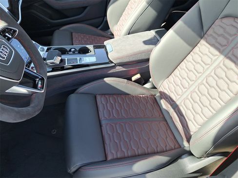 New 2026 Audi RS 6 performance image 17