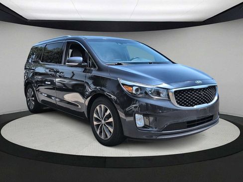 Used 2016 Kia Sedona SX FWD image 2