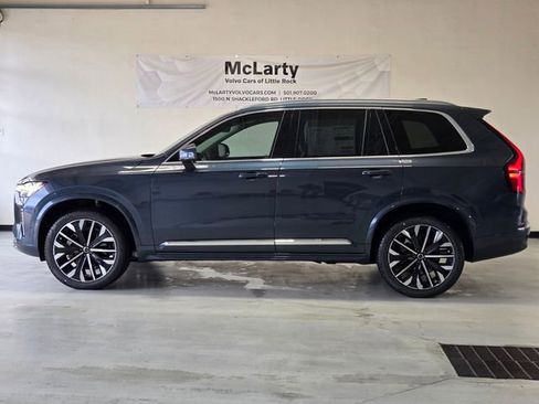 New 2026 Volvo XC90 B6 Ultra w/ Protection Package AWD/4WD image 2