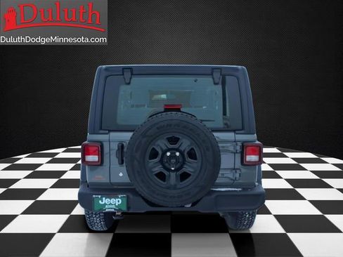 Used 2021 Jeep Wrangler Sport image 4