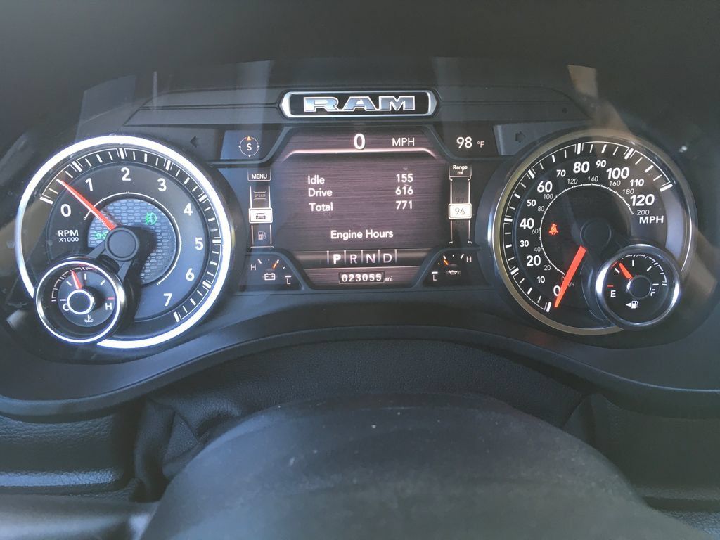 Used 2020 RAM 1500 Big Horn AWD/4WD image 2