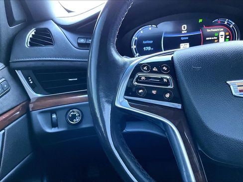 Used 2020 Cadillac Escalade Luxury image 22