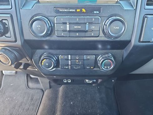 Used 2019 Ford F150 XL w/ Equipment Group 101A Mid RWD image 21