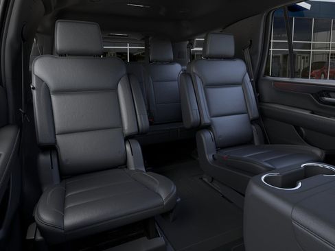 New 2026 GMC Yukon Denali w/ LPO, Floor Liner Package image 17