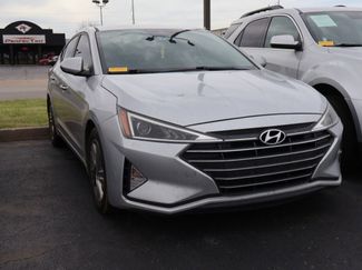 Used 2019 Hyundai Elantra SEL w/ Cargo Package video 1