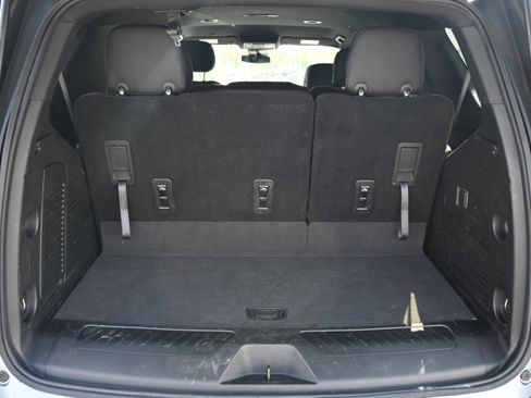 Used 2024 Chevrolet Tahoe LS image 35