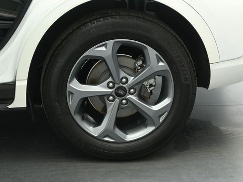 Certified 2024 Ford Escape ST-Line w/ Equipment Group 301A image 24