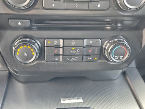 Used 2015 Ford F150 XLT w/ Equipment Group 302A Luxury image 16