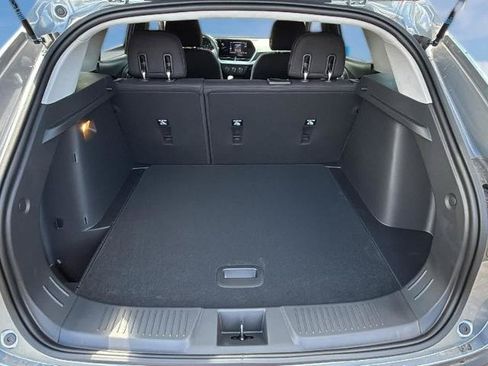 New 2026 Chevrolet Trax LS w/ LS Convenience Package FWD image 31