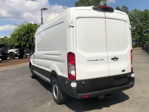 Used 2023 Ford Transit 250 Medium Roof RWD image 8