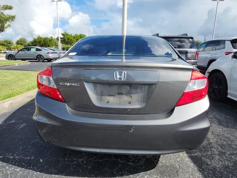 Used 2012 Honda Civic LX image 3