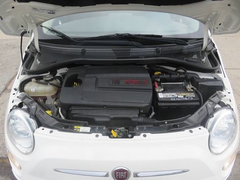 Used 2017 FIAT 500 Lounge FWD image 36