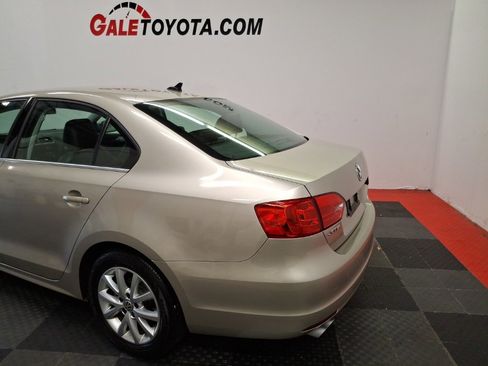 Used 2014 Volkswagen Jetta SE image 5