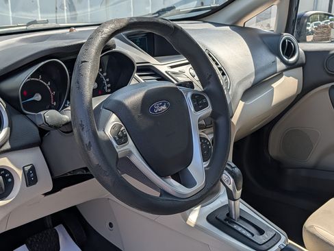 Used 2017 Ford Fiesta SE FWD image 21