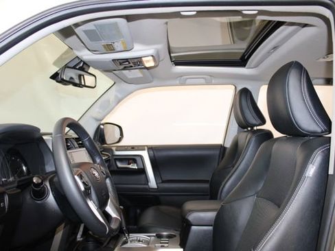Used 2023 Toyota 4Runner Limited AWD/4WD image 8