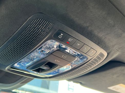 Used 2025 Mercedes-Benz GLS 63 AMG 4MATIC image 38