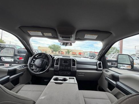 Used 2017 Ford F350 XLT w/ FX4 Off-Road Package AWD/4WD image 11