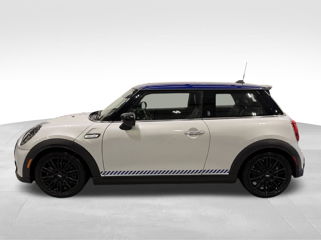 Used 2022 MINI Cooper S FWD image 2