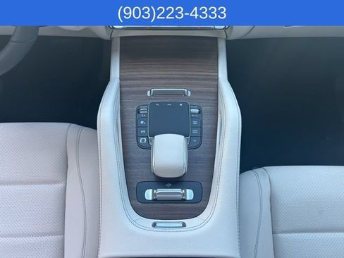 Used 2025 Mercedes-Benz GLS 450 4MATIC image 34