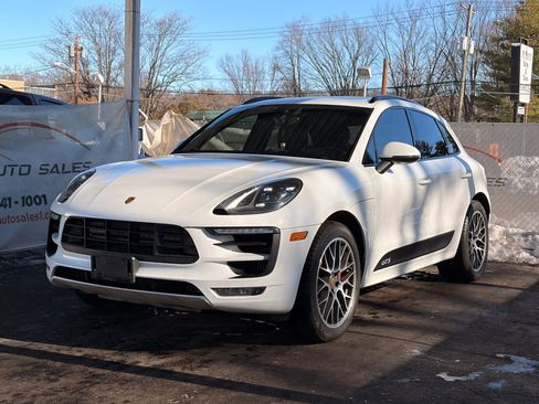 Used 2017 Porsche Macan GTS AWD/4WD image 53