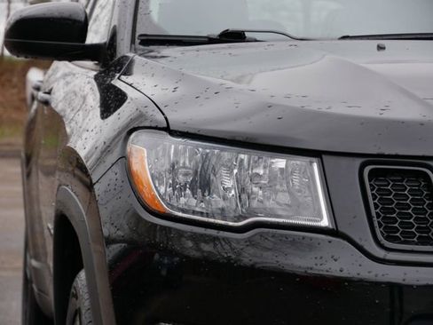 Used 2020 Jeep Compass Latitude AWD/4WD image 8