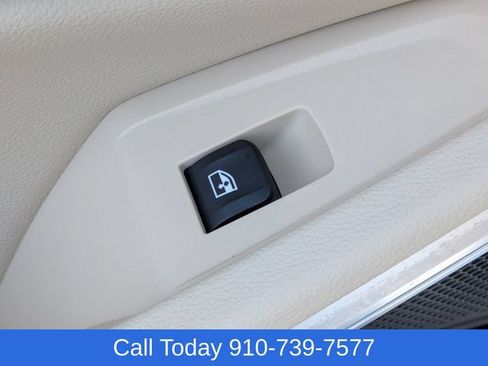 Used 2023 BMW 330i Sedan w/ Driving Assistance Package RWD image 30