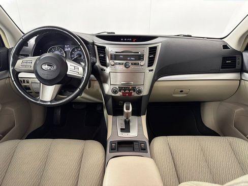 Used 2010 Subaru Outback 2.5i Premium image 23