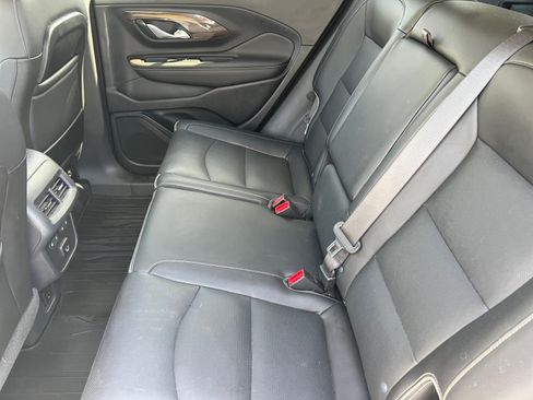 Used 2020 GMC Terrain Denali w/ Denali Premium Package FWD image 17