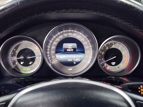 Used 2014 Mercedes-Benz E 350 4MATIC Luxury Wagon image 35