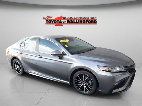Certified 2023 Toyota Camry SE image 16