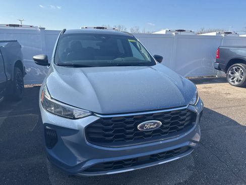 Used 2024 Ford Escape ST-Line w/ Tech Pack #1 image 5