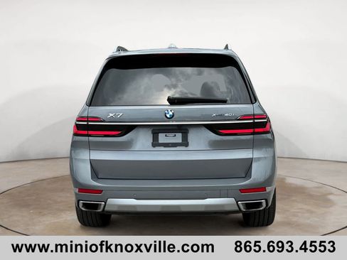 Used 2023 BMW X7 xDrive40i w/ Premium Package AWD/4WD image 4