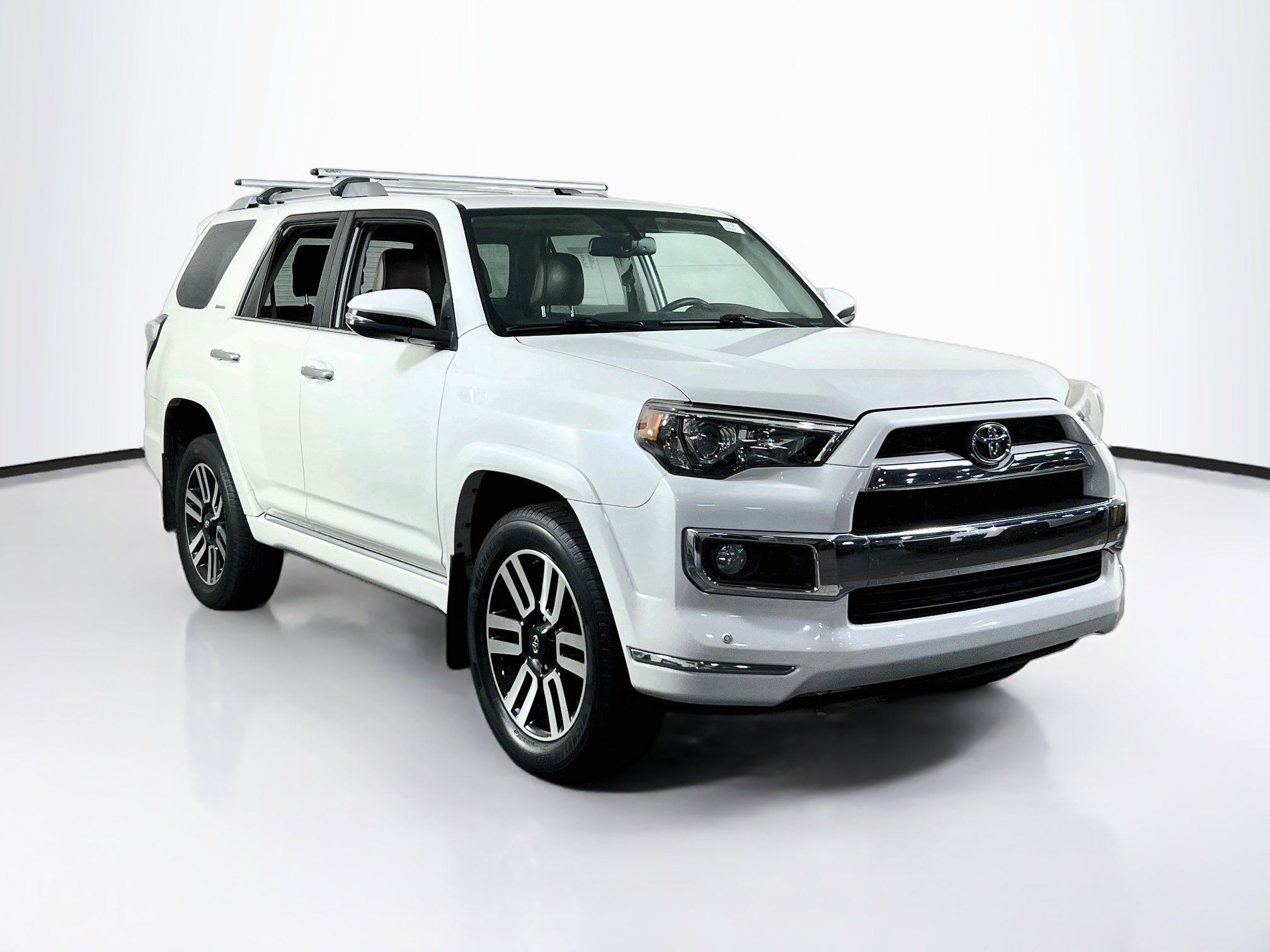 Used 2019 Toyota 4Runner Limited AWD/4WD image 3
