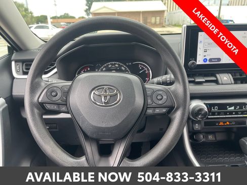 Used 2024 Toyota RAV4 XLE FWD image 22