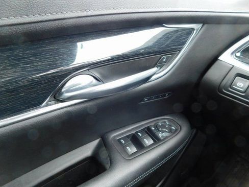 Used 2020 Cadillac XT5 Premium Luxury image 29