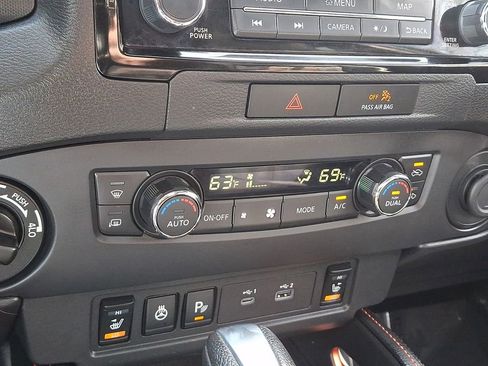 Used 2023 Nissan Frontier PRO-4X w/ Pro-4X Premium Package image 16