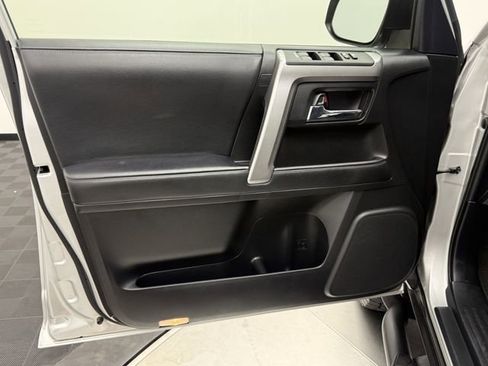 Used 2021 Toyota 4Runner SR5 image 10