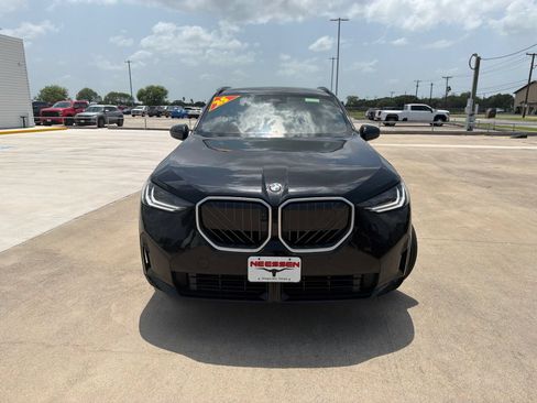 Used 2025 BMW X3 xDrive30i AWD/4WD image 2