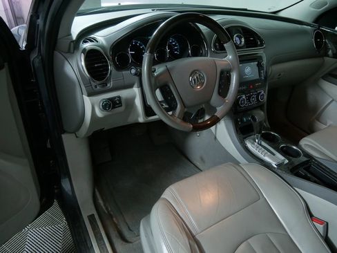 Used 2013 Buick Enclave Leather image 11