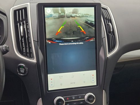 Used 2024 Ford Edge SE image 24