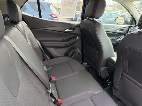 Used 2025 Buick Encore GX Preferred image 14