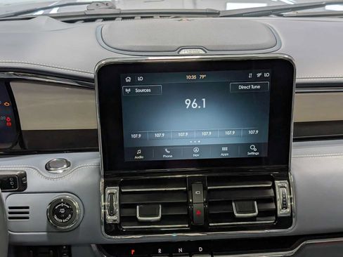 Used 2021 Lincoln Navigator L Black Label w/ Cargo Convenience Package AWD/4WD image 20