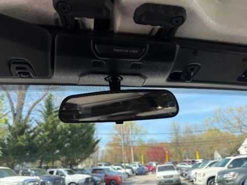 Used 2020 Jeep Wrangler Unlimited Sport image 23