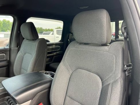 Used 2019 RAM 1500 Big Horn AWD/4WD image 14